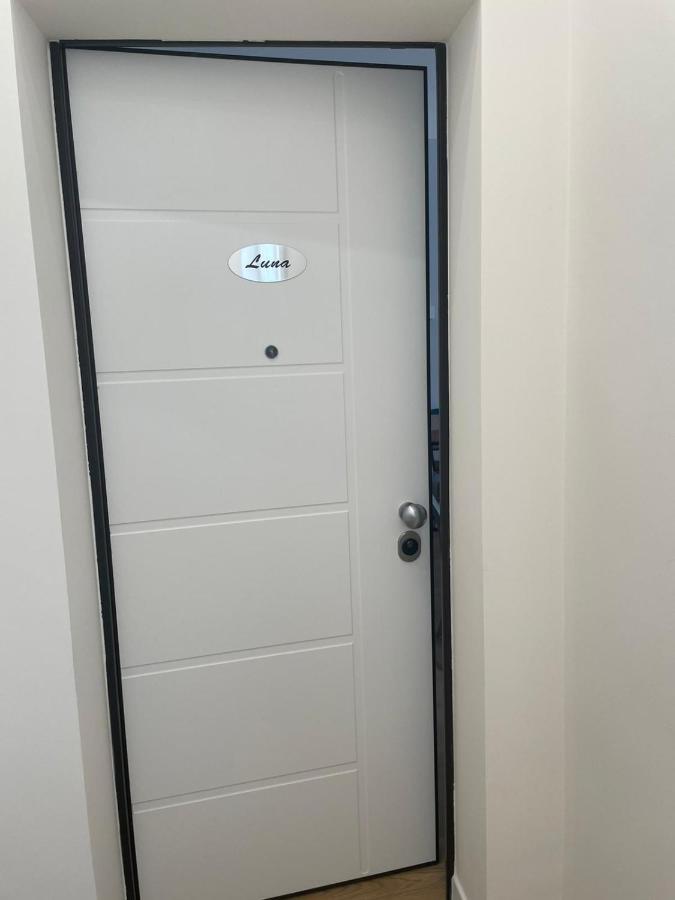 Luna&Sole Oreste Apartments - Self Check-In Bari Exterior foto